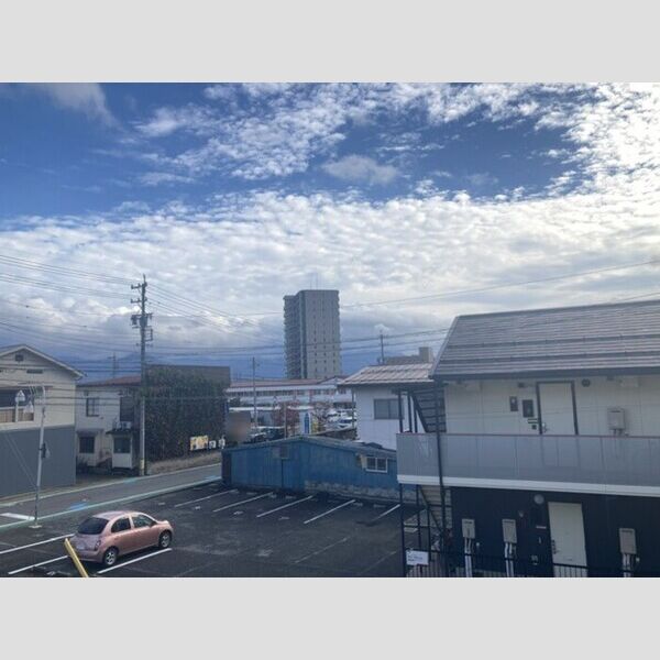 現地周辺 (バルコニーから)