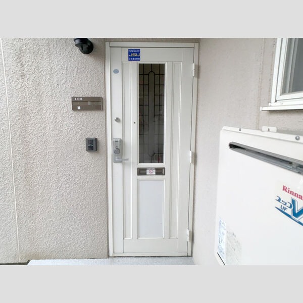 エントランス (エントランス)