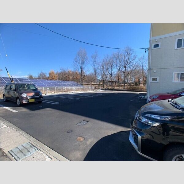 駐車場 (駐車場)