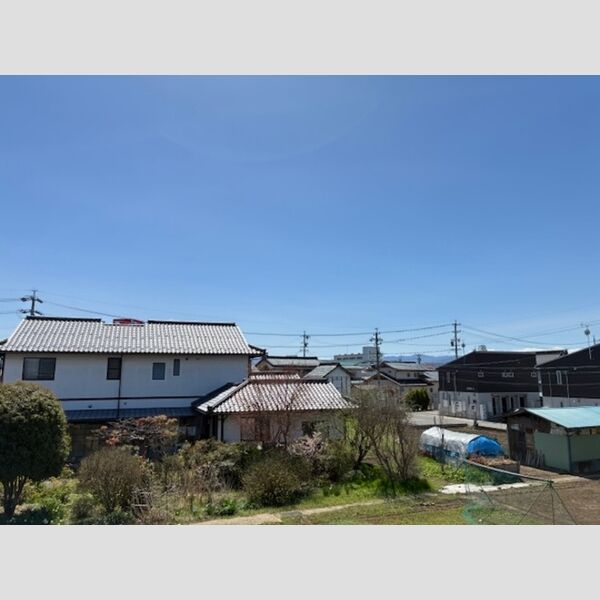 現地周辺 (バルコニーから)