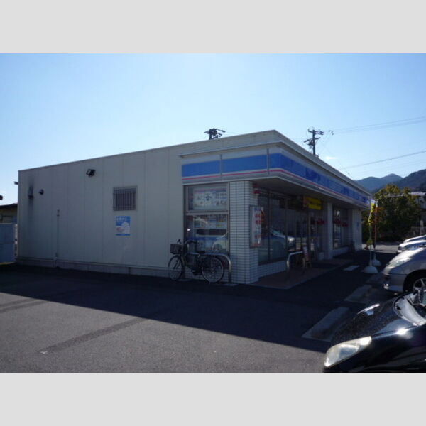 現地周辺 (ローソン長野SBC通店　513m)