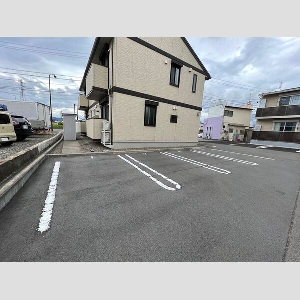 駐車場 (駐車場)