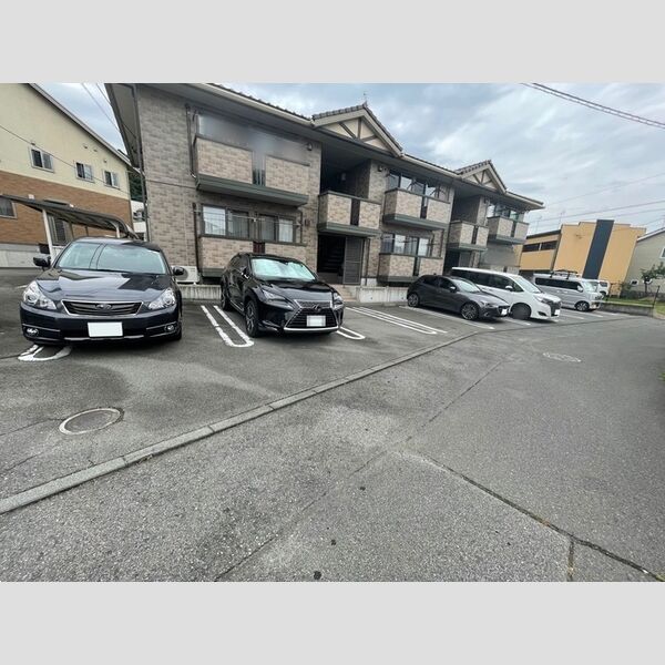 駐車場 (駐車場)
