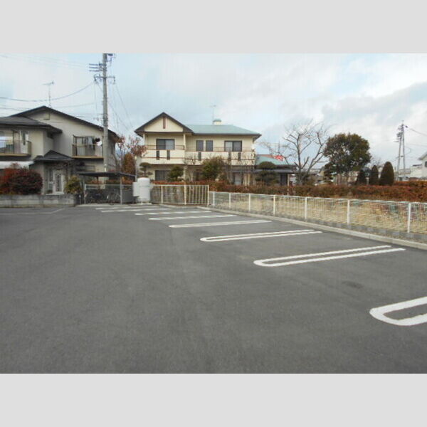 駐車場 (駐車場)