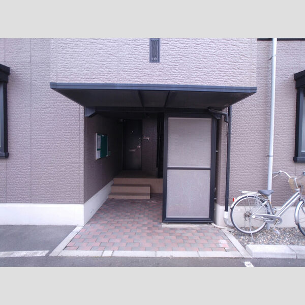 エントランス (エントランス)