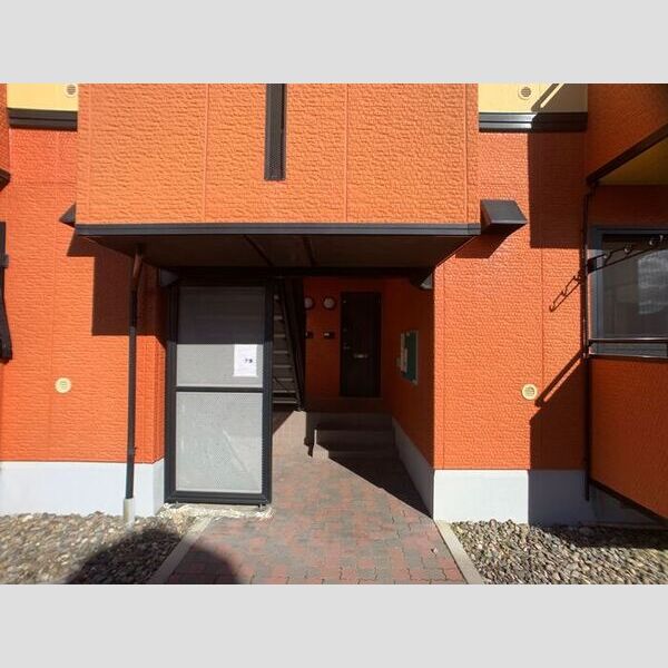 エントランス (外観)