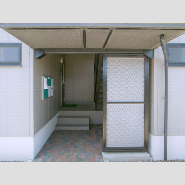 エントランス (エントランス)