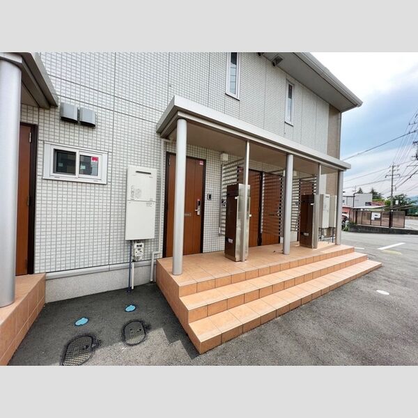 エントランス (エントランス)