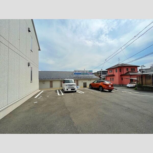 駐車場 (駐車場)