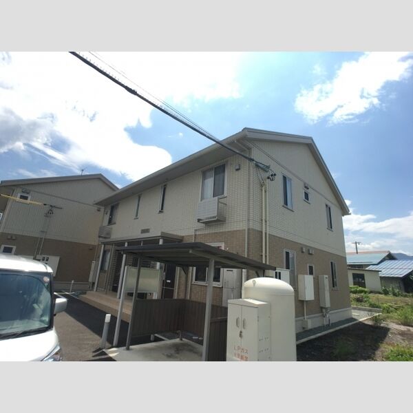 現地周辺 (建物外観)