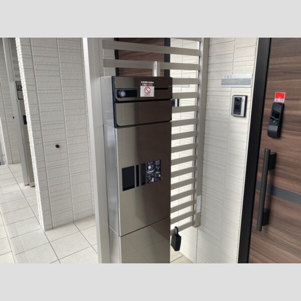 現地周辺 (ポスト、宅配ボックス)