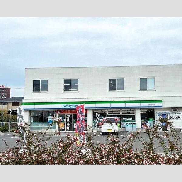 現地周辺 (ファミリーマート 長野駅東口店)