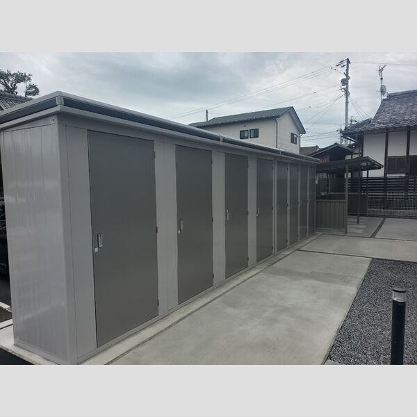 現地周辺 (物置あります)