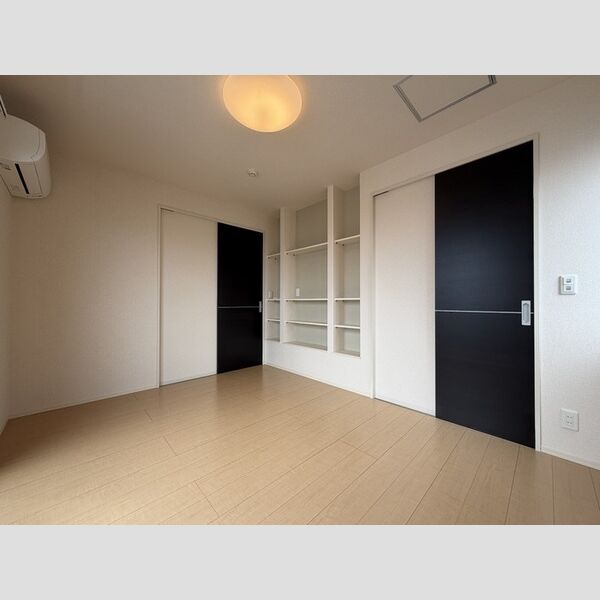 その他 (南洋室)