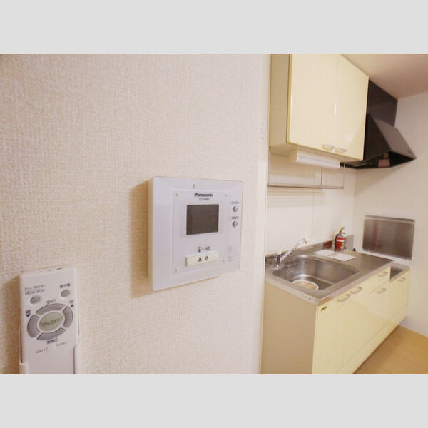 その他設備 (TVインターホン)