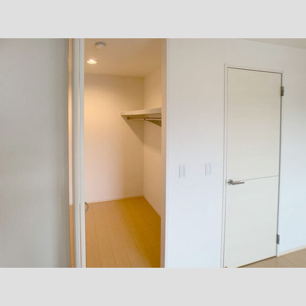 収納 (ウォークインクローゼット)