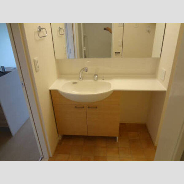 洗面所 (206 洗面)