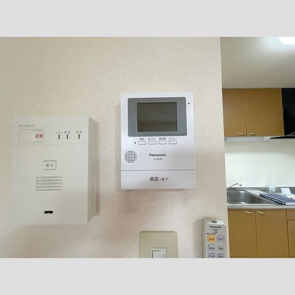 その他設備 (TVインターホン)