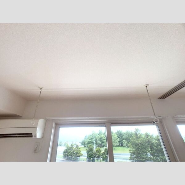 その他 (室内物干し)