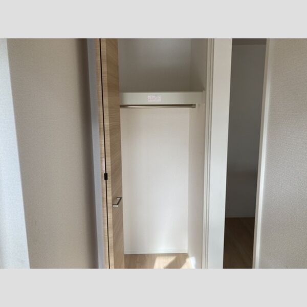 収納 (廊下　収納)