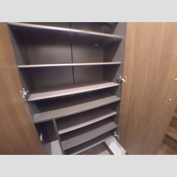 玄関 (シューズボックス)