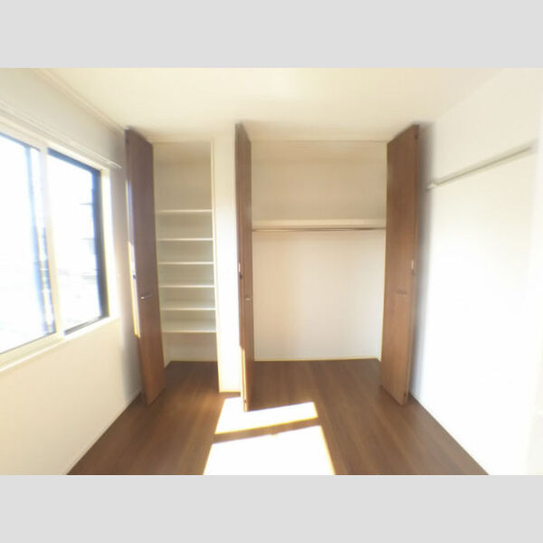 収納 (物入れ・クローゼット)