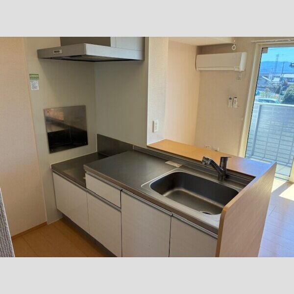 キッチン (キッチン)