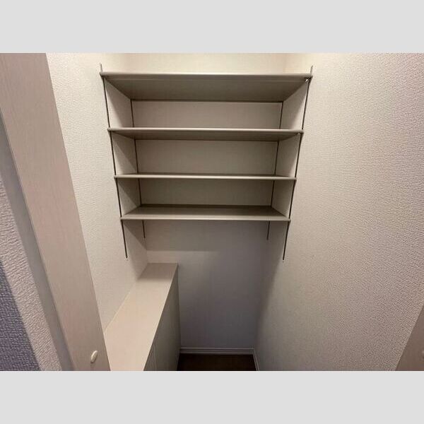 その他 (シューズクローク)