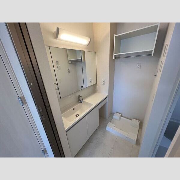 洗面所 (洗面室)