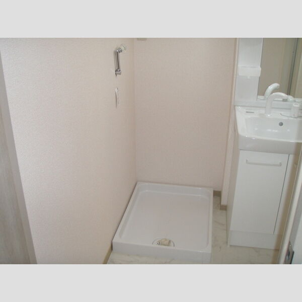 その他 (洗濯機置場)