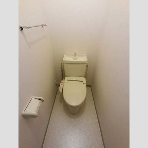 トイレ (温水洗浄暖房便座)