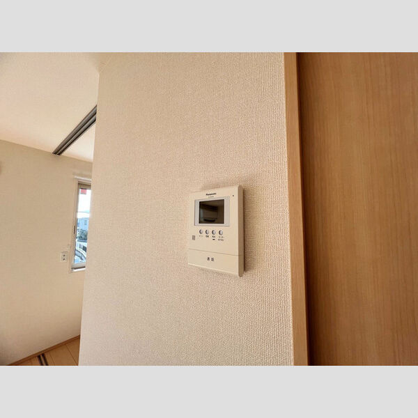 その他設備 (モニター付きインターホン)