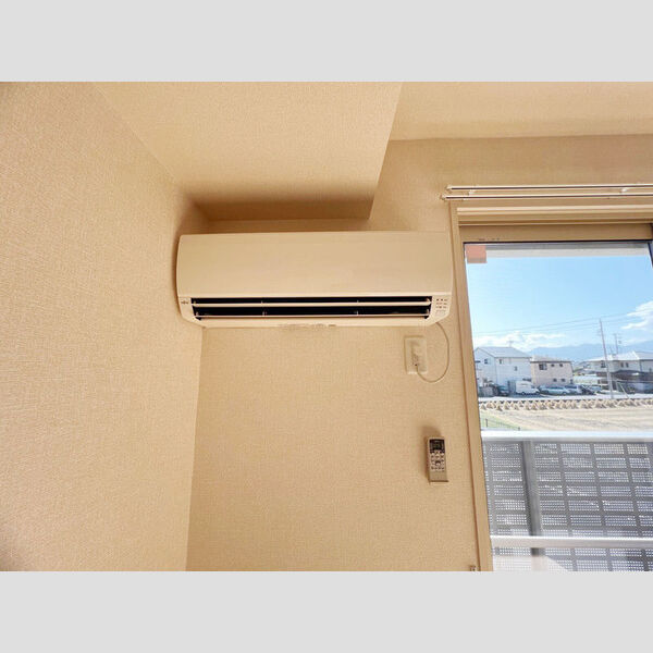 その他設備 (エアコン)