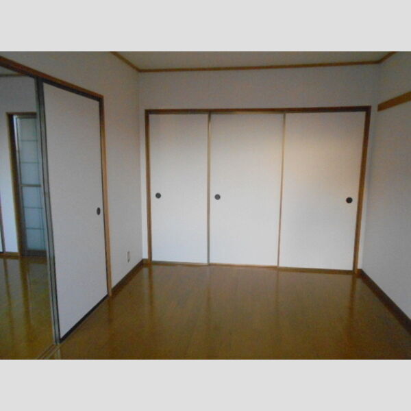 その他 (南東洋室)