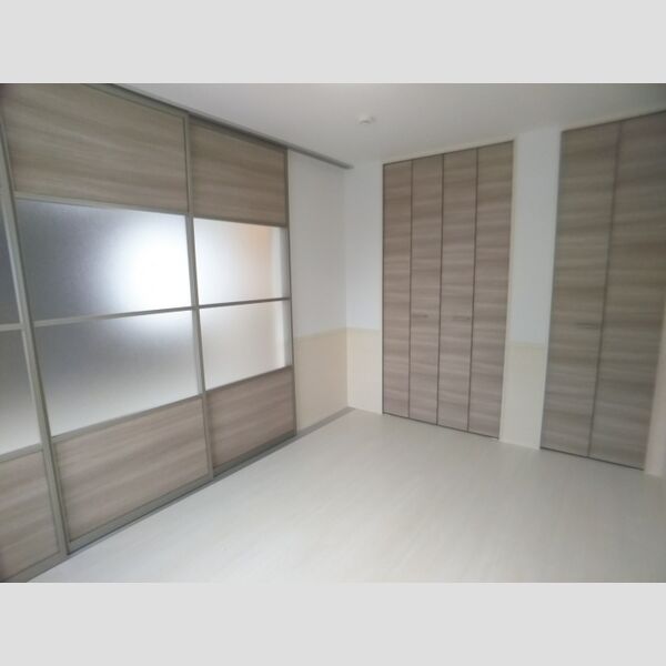 その他 (洋室6帖)