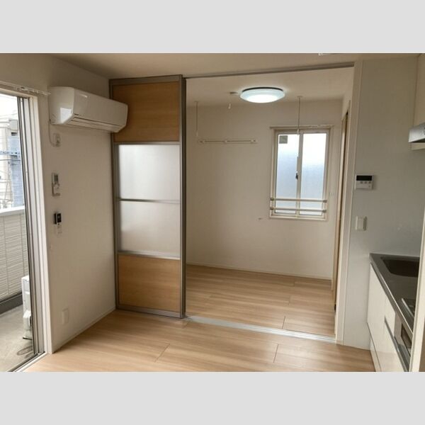 居室・リビング (洋室)