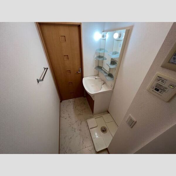 洗面所 (洗面所)