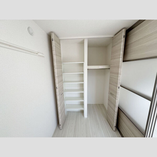 収納 (クローゼット)