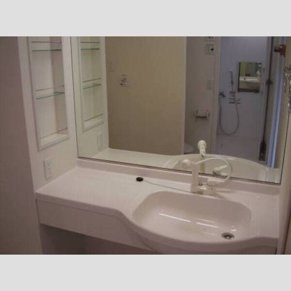 洗面所 (B棟1F洗面)