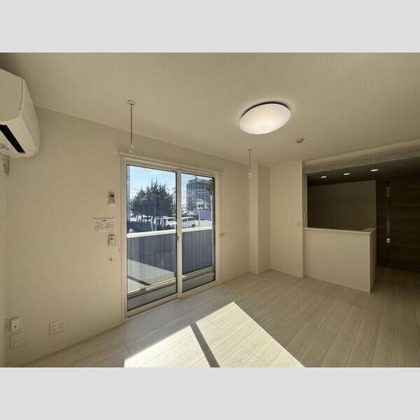 居室・リビング (LDK10.7帖)