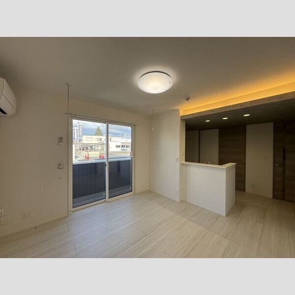 居室・リビング (LDK10.9帖)