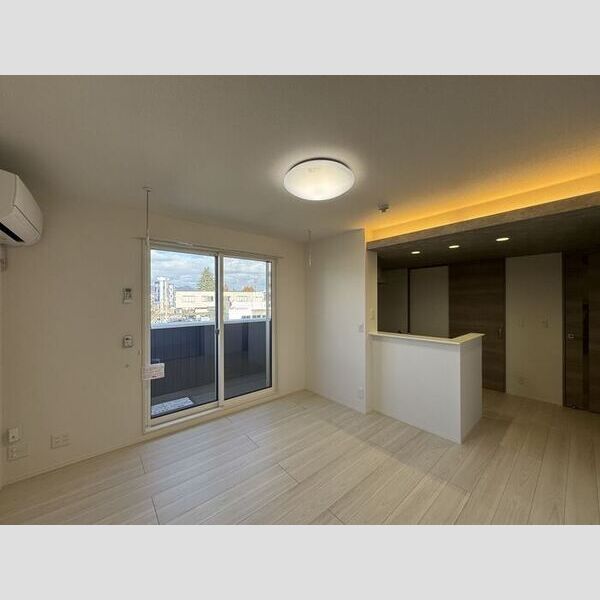 居室・リビング (LDK10.9帖)