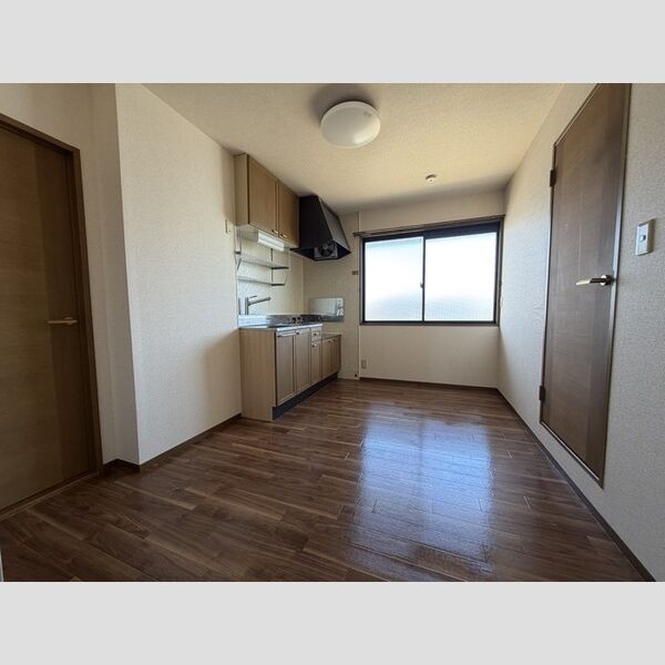 居室・リビング (DK)