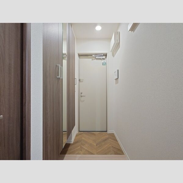 玄関 (玄関)
