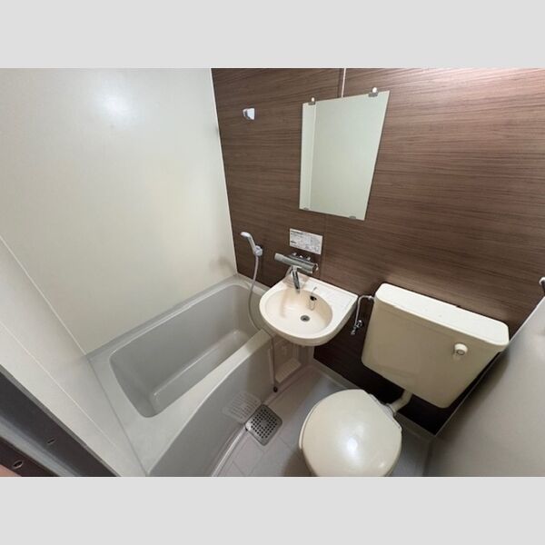 バス (3点ユニット)