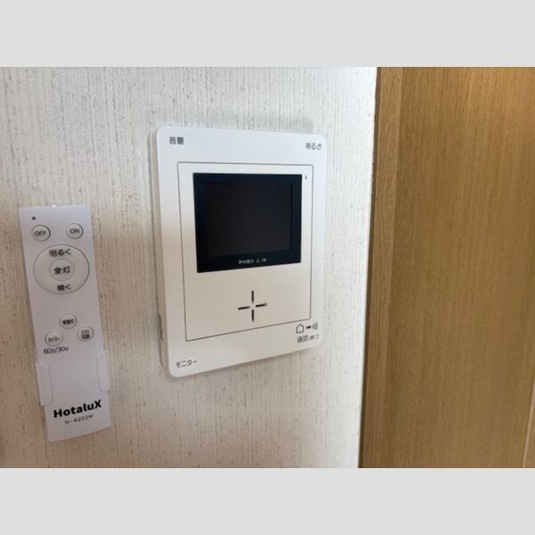 その他設備 (TVインターホン)