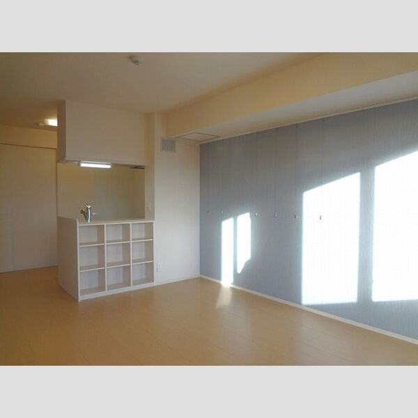 居室・リビング (★LDK12.2帖　★ピクチャーレール)