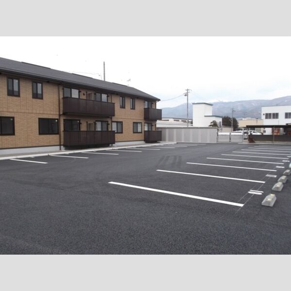 駐車場 (駐車場)