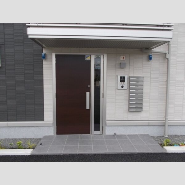 エントランス (エントランス)