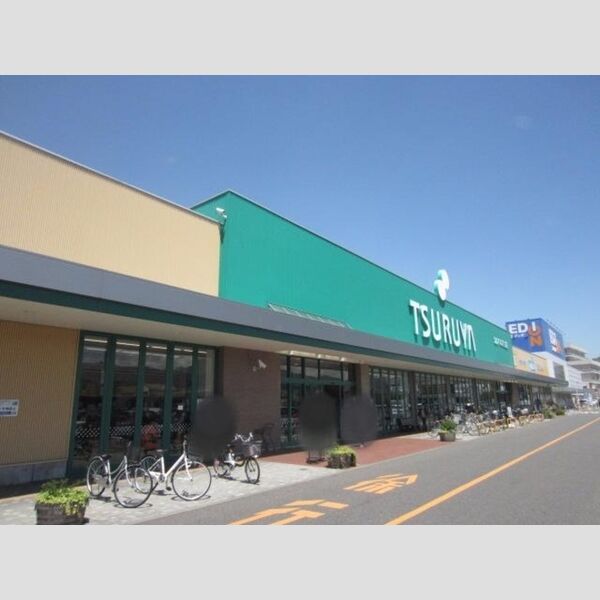 現地周辺 (ツルヤなぎさ店　約970m)